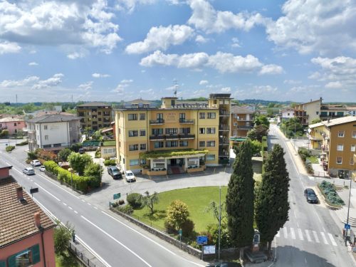 Vista frontale